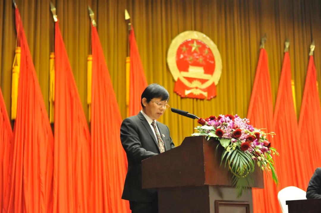 電熱毛巾架